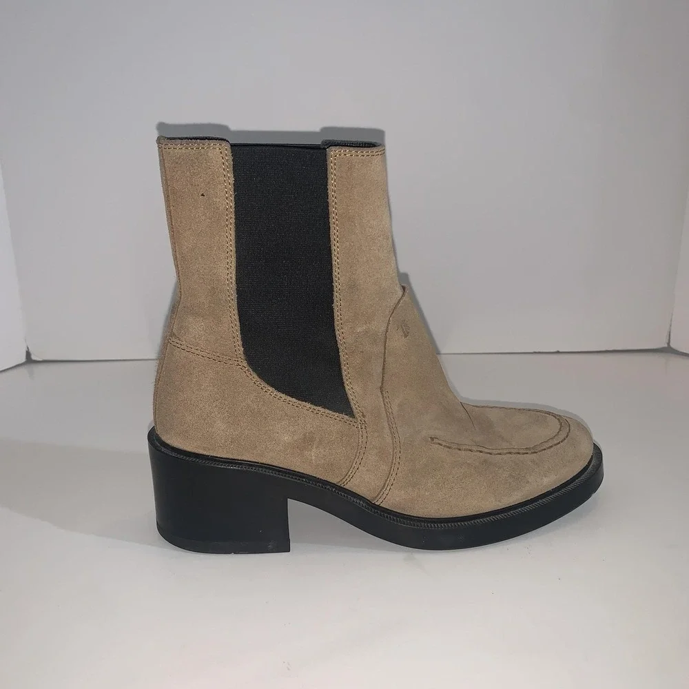 Tod's Boots Womens EU 36 Beige Suede Chelsea Ankle Block Heel Pull On Booties